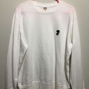 Uniqlo Kaws x Peanuts Snoopy crewneck Medium